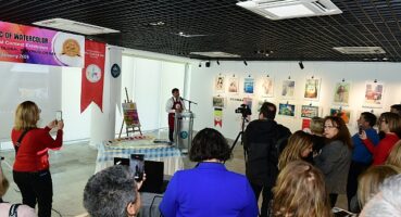 Sulu Boyanın Büyüsü" sergisi YKSM'de açıldı