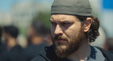 Netflix, sürükleyici dizisi Kübra'nın ikinci sezonunu duyurdu!