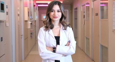 Öfke de duygusal yeme nedeni, hüzün de… Üzgün ya da öfkeli olduğunuzda sorunun çözümü buzdolabında değil!