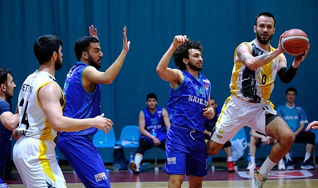 basketbolda-konya-buyuksehir-belediyespor-firtinasi.jpg