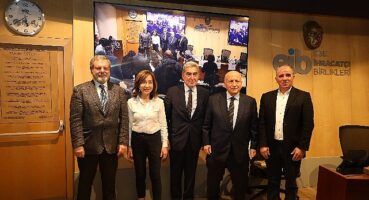 Çelik sektörü rekabetçiliğini geri istiyor