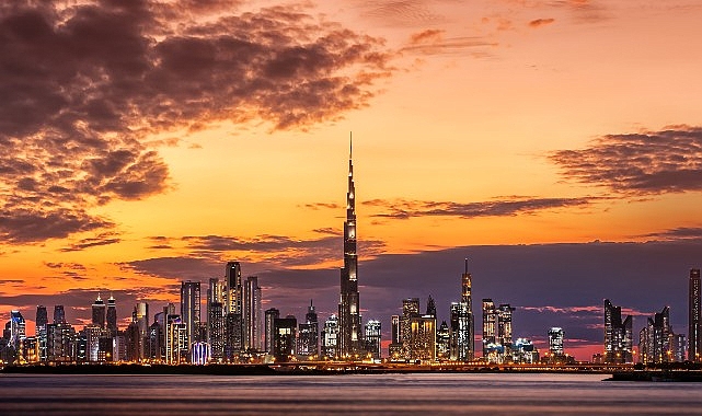 dubai-2023te-1715-milyon-turist-ile-kendi-rekorunu-kirdi.jpg