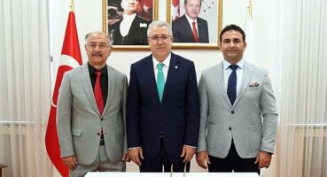 Egeli akademisyen Doç. Dr. Ilgaroğlu, İngiltere'de Farabi felsefesine yönelik araştırmalarda bulunacak