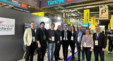 Teknopark İstanbul'un 4 firması kompozit sektörünün dev buluşması JEC World Fuarı'nda büyük ilgi gördü