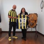 aydin-fenerbahceliler-dernegi-baskani-hayrettin-dincil-aydin-buyuksehir-belediye-baskani-ozlem-cerciogluna-nezaket-ziyaretinde-bulundu.jpg