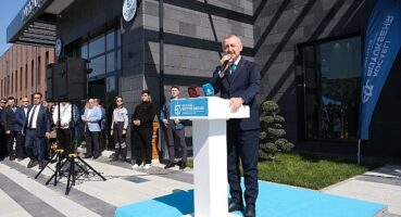 Başkan Büyükakın: Kocaeli’nin en güzel manzaralı kütüphanesi gençlerimize armağan olsun