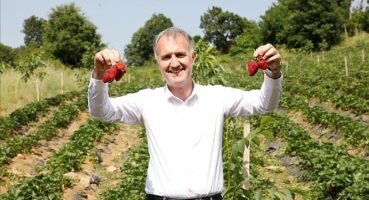 İnegöl Belediyesi Çiftçisinin Yanında