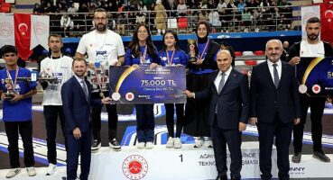 Öğrencilerin Tasarladığı Robotlar Ağrı’nın Zirvesinde Yarıştı