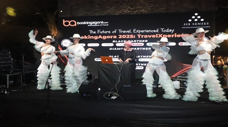 BookingAgora 2025 TravelXperience ile seyahat sektörü Six Senses Kocataş Mansions’da bir araya geldi 